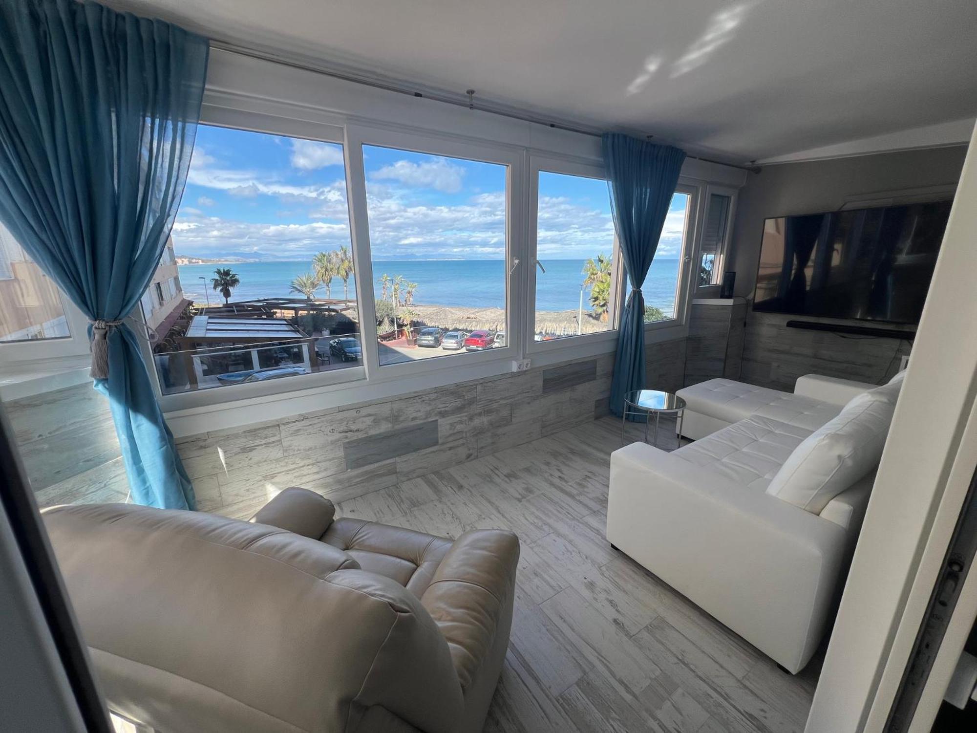 La Mata Apartment On The First Line Of The Sea Torrevieja Luaran gambar